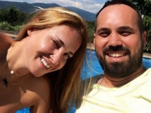 Алекс Раева без задръжки на почивка! Къде е мъжът й?