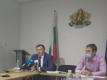 Министър Ангелов: Заболелите медици в ЦСМП - Пазарджик са 11