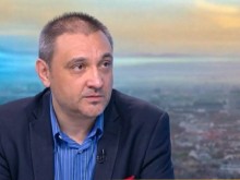 Доц. Чорбанов: Много малко се знае за руската ваксина