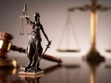 Пловдивска фирма на съд, оставила служители без заплати