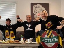 Честито! Легендарен нападател на Ботев празнува днес!