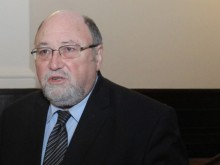 Йорданов: При тази Конституция се ограбиха спестяванията на гражданите и се случиха приватизации за жълти стотинки