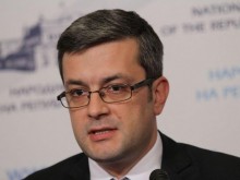 Биков: След снощните събития не можем да си позволим оставка