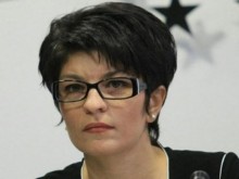 Десислава Атанасова: Радев е виновен