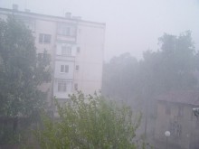 Порой и градушка пак удариха Пловдив