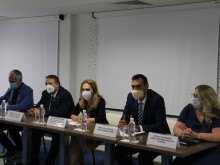 Марияна Николова: Над 1,1 млн. туристи са пренощували по Черноморието до 30 август