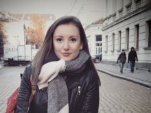 Новата екранна партньорка на Виктор Николаев вече е в лагера на обвързаните