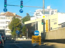 Без предупреждение затвориха кръстовище в центъра на Пловдив