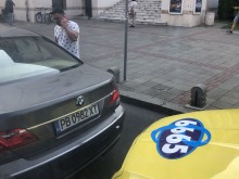 ПТП с такси и БМВ на улица "Гладстон" в Пловдив