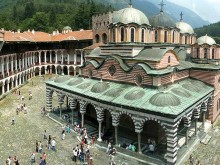 Монах от Рилския манастир е в болница с COVID-19