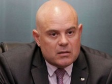 Главният прокурор ще се отчете пред парламента в края на септември