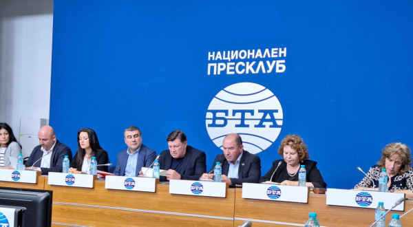 26 земеделски организации не са съгласни със споразумението и искат оставката на Кирил Вътев: Вижте техните 13 искания