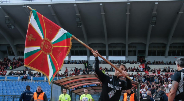 Кабаков не даде дузпа за ЦСКА и запази равенството с Черно море