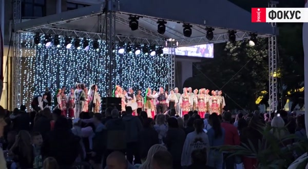 Камерна опера и Ансамбъл "Пирин" сложиха финалния щрих на празника на Благоевград