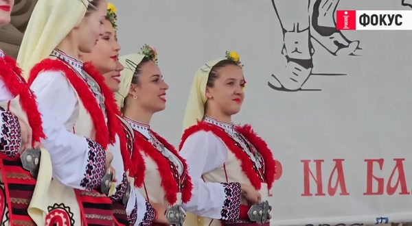 Танцьори от Балканите с призив за мир