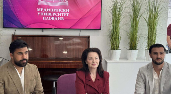 Студенти от МУ се върнаха от успешна мисия в Гамбия