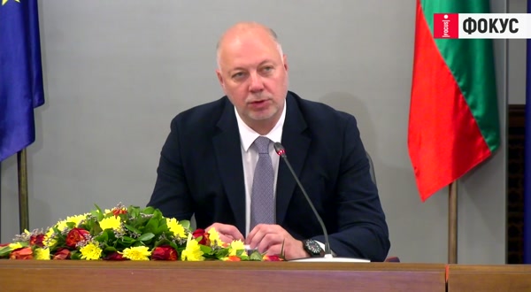 "Целта е защита на потребителите": Властта, синдикатите и бизнесът обединяват силите си за плавното приемане на еврото