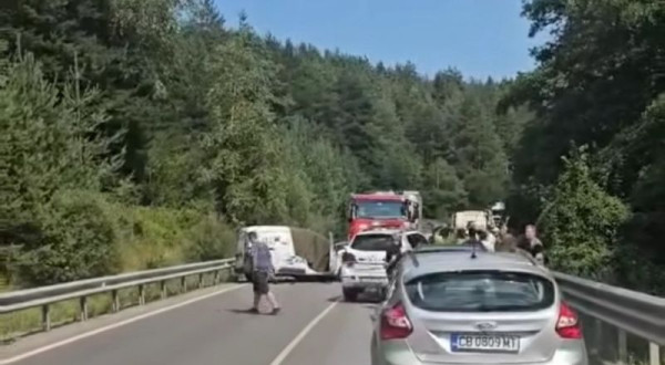Страшна катастрофа в Разложко