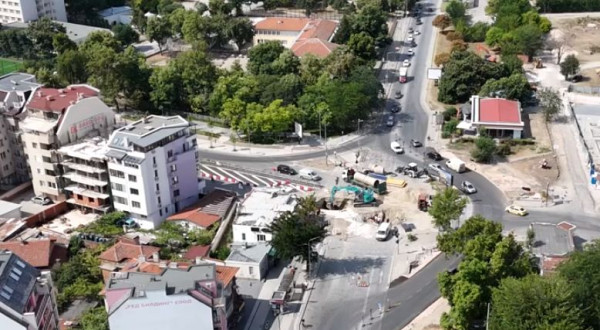 Изграждането на огромната шахта на "Пещерско шосе" напредва
