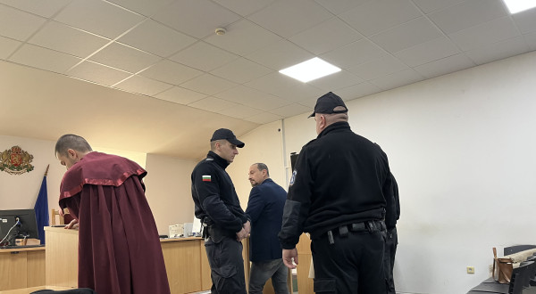 Д-р Николай Йорданов: С каквито и стредства да ме мъчат, няма да ми вземат болницата