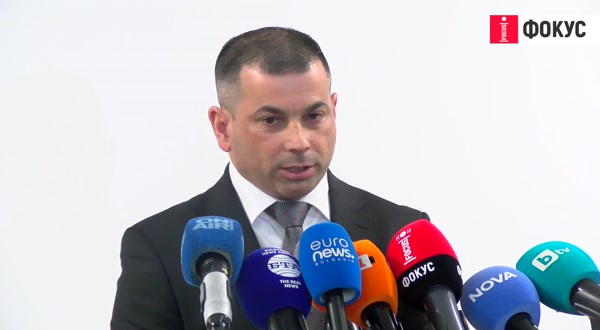 ������, �������� �������� ���� � �����, � ��������� �� �������� ������ �� �������
