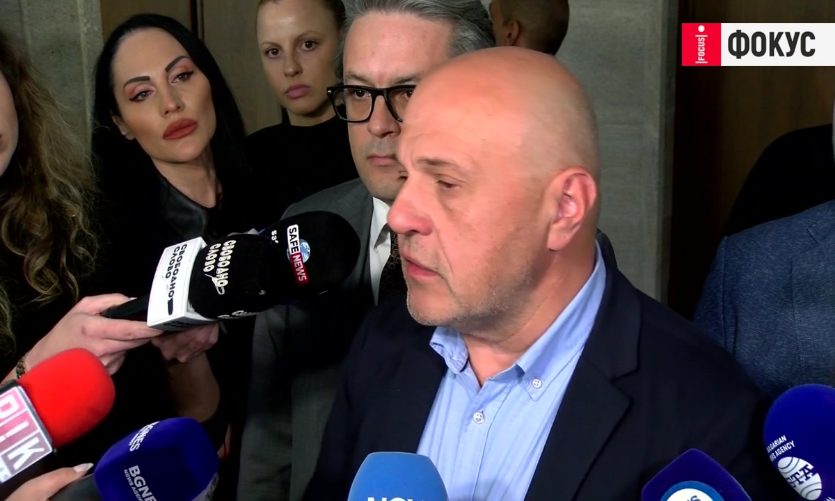 Томислав Дончев: От утре свалят охраната на Бойко Борисов