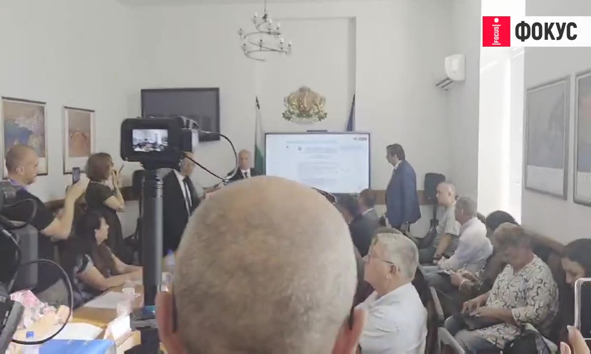 Регионалният министър за строителството в "Баба Алино": Всички институции са с широко затворени очи