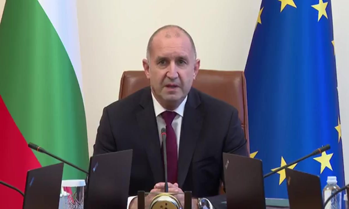 Румен Радев сложи край на военната помощ за Украйна: Вече сме дали достатъчно