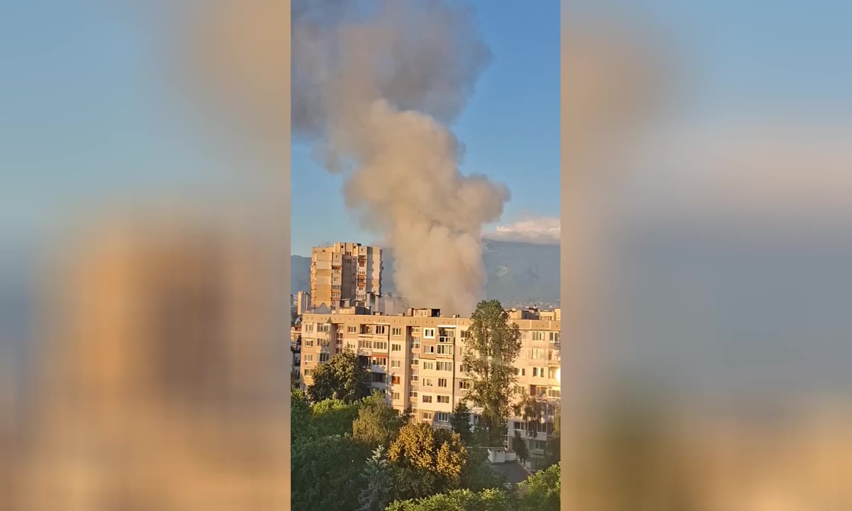 Голям пожар в кв. "Надежда"