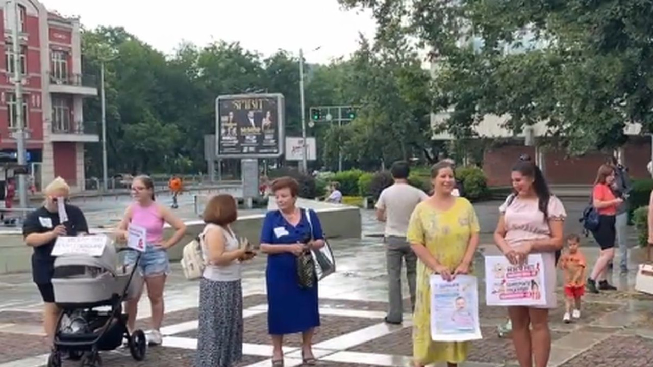 Майки от Пловдив искат достойно възнаграждение