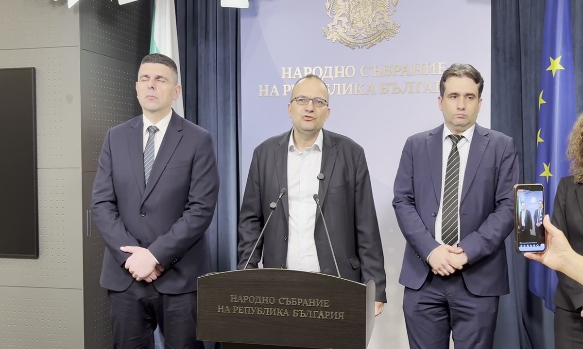 Мартин Димитров за Бюджет 2026: Няма пилот в самолета 