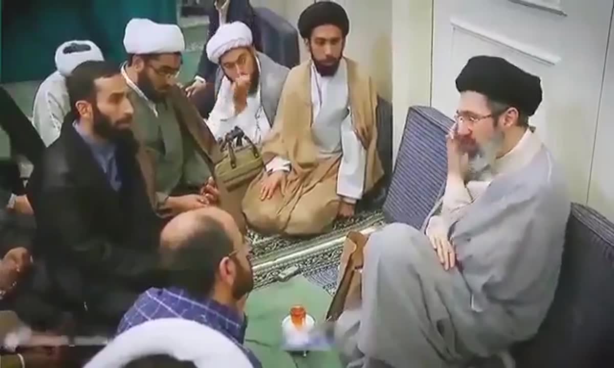 Техеран обяви, че ще излъчи видео на Моджтаба Хаменей, което го показва сред хората