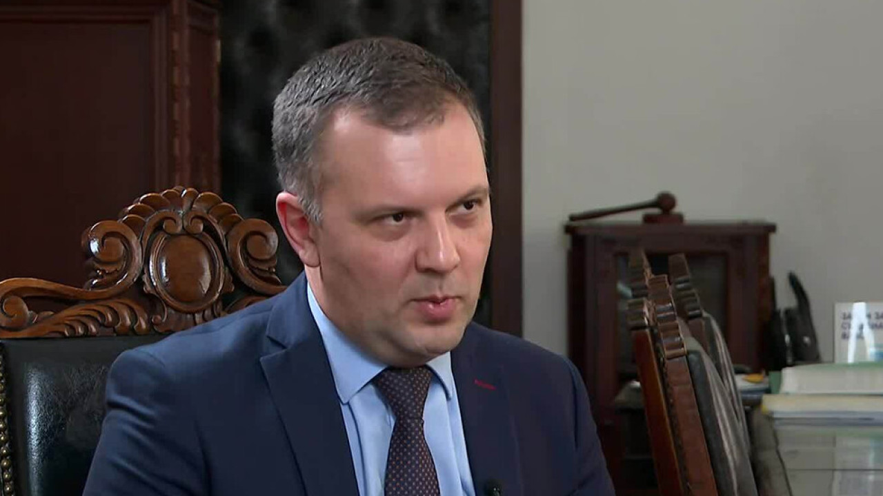 Николай Найденов преди вота за ВСС: Не ставайте жертва на тънки сметки, не се страхувайте от великаните