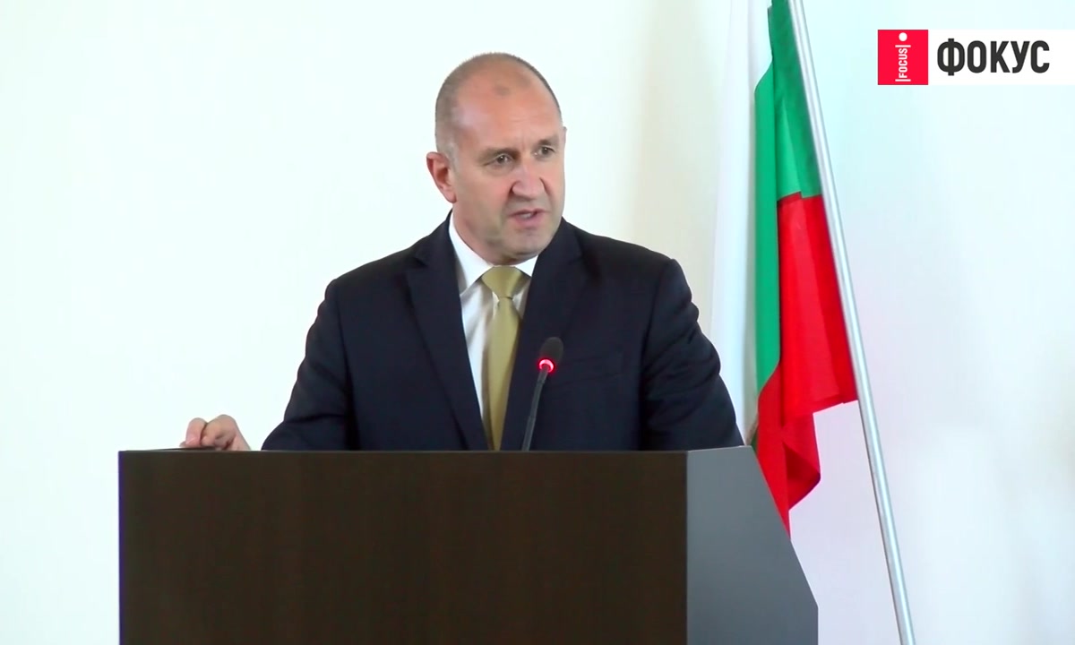 Радев: Очаквам на улицата да виждам стегнати полицаи