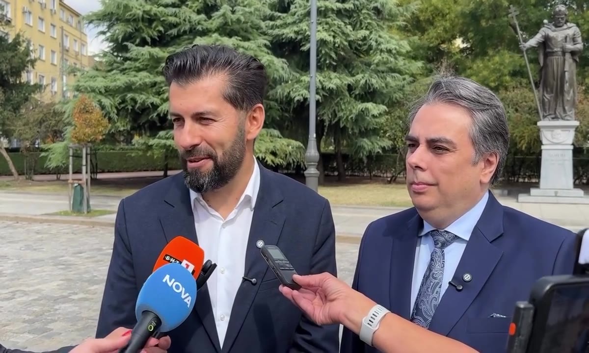 Кирил Петков: Още през 2022 г. Мицотакис пое ангажимент за връщането на тленните останки на цар Самуил