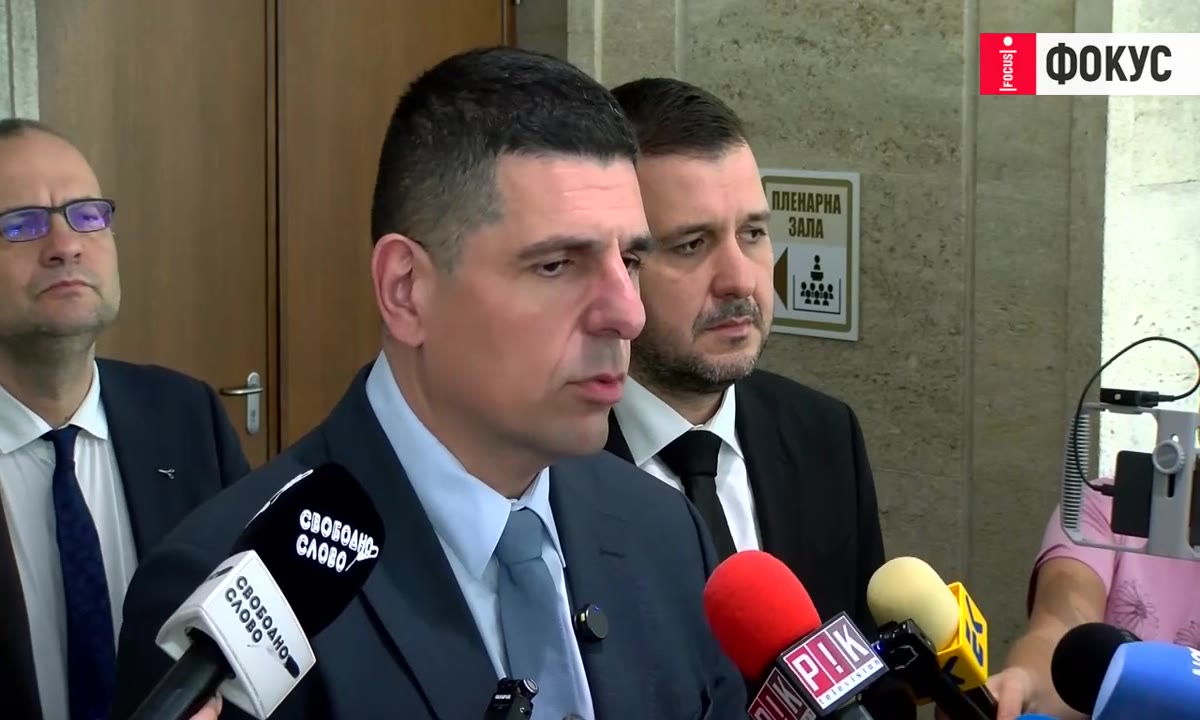"Путин иска да затвори Черно море за търговско корабоплаване": ДБ иска черноморски щит с НАТО