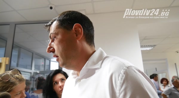 Дойде редът и на "Васил Априлов", важни промени в движението там и по "Руски"!