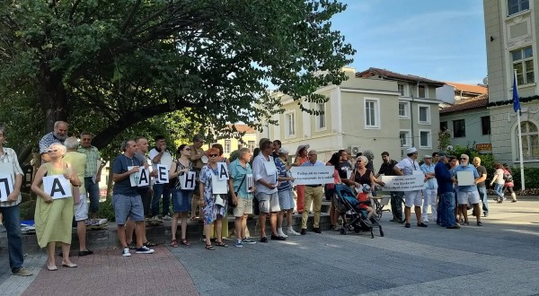 Започна протестът на пловдивските художници