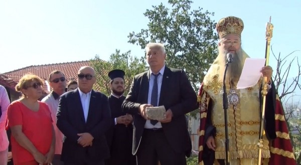 Дядо Николай, Зико и Гергов рамо до рамо в Пловдив, митрополитът гневен!