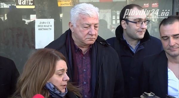 Няма да бутат опасния тютюнев склад на Сточна гара засега