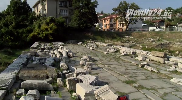 Възстановяват улица на 1600 години при Източната порта на Филипопол